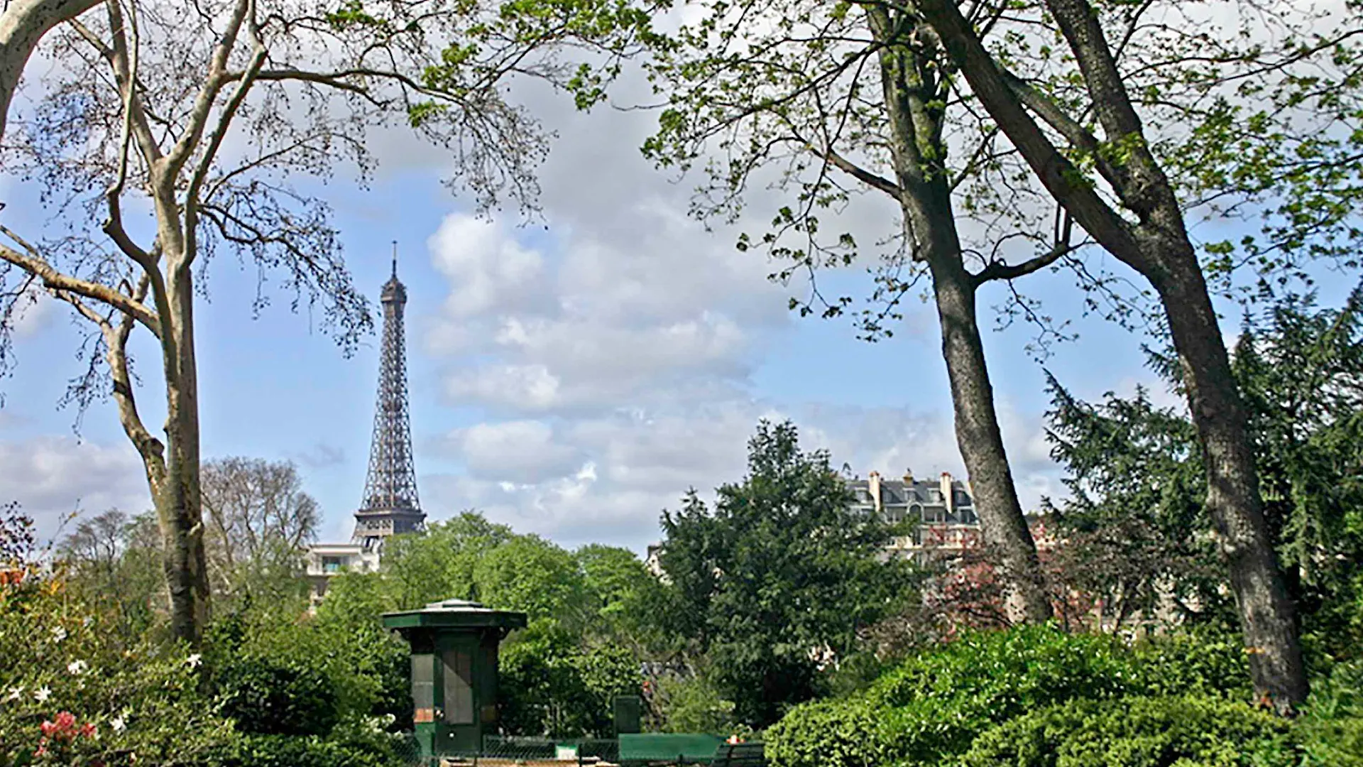 Отель Mercure 17 Batignolles
