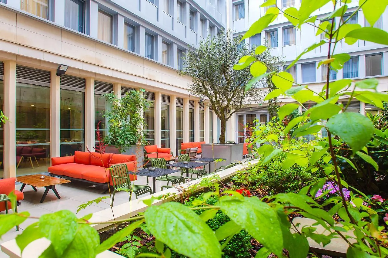 Mercure 17 Batignolles Париж