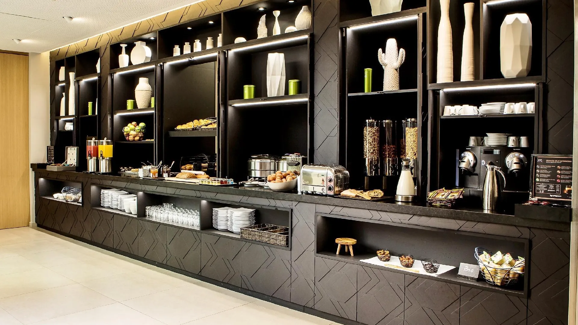 Mercure 17 Batignolles Paris